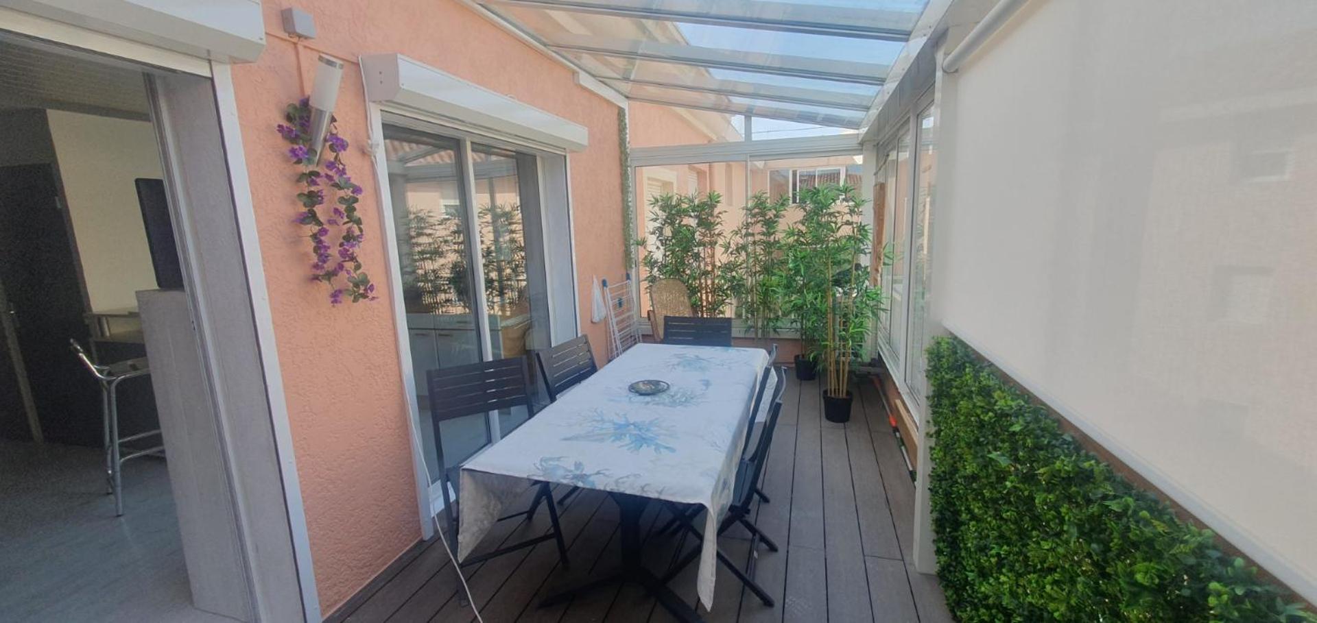 Fréjus Joli Et Spacieux Studio Avec Garage Au Bord De Mer מראה חיצוני תמונה